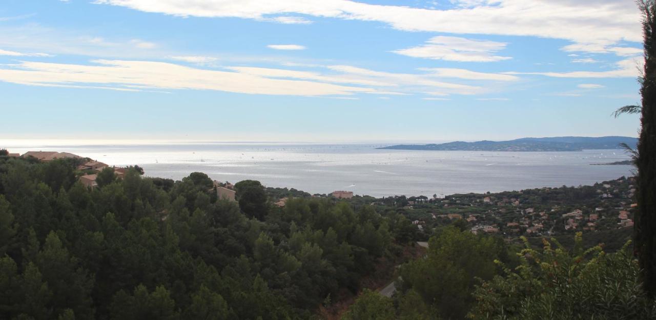 Appartement Vue Mer Golfe De Saint-Tropez Les Issambres Exterior foto